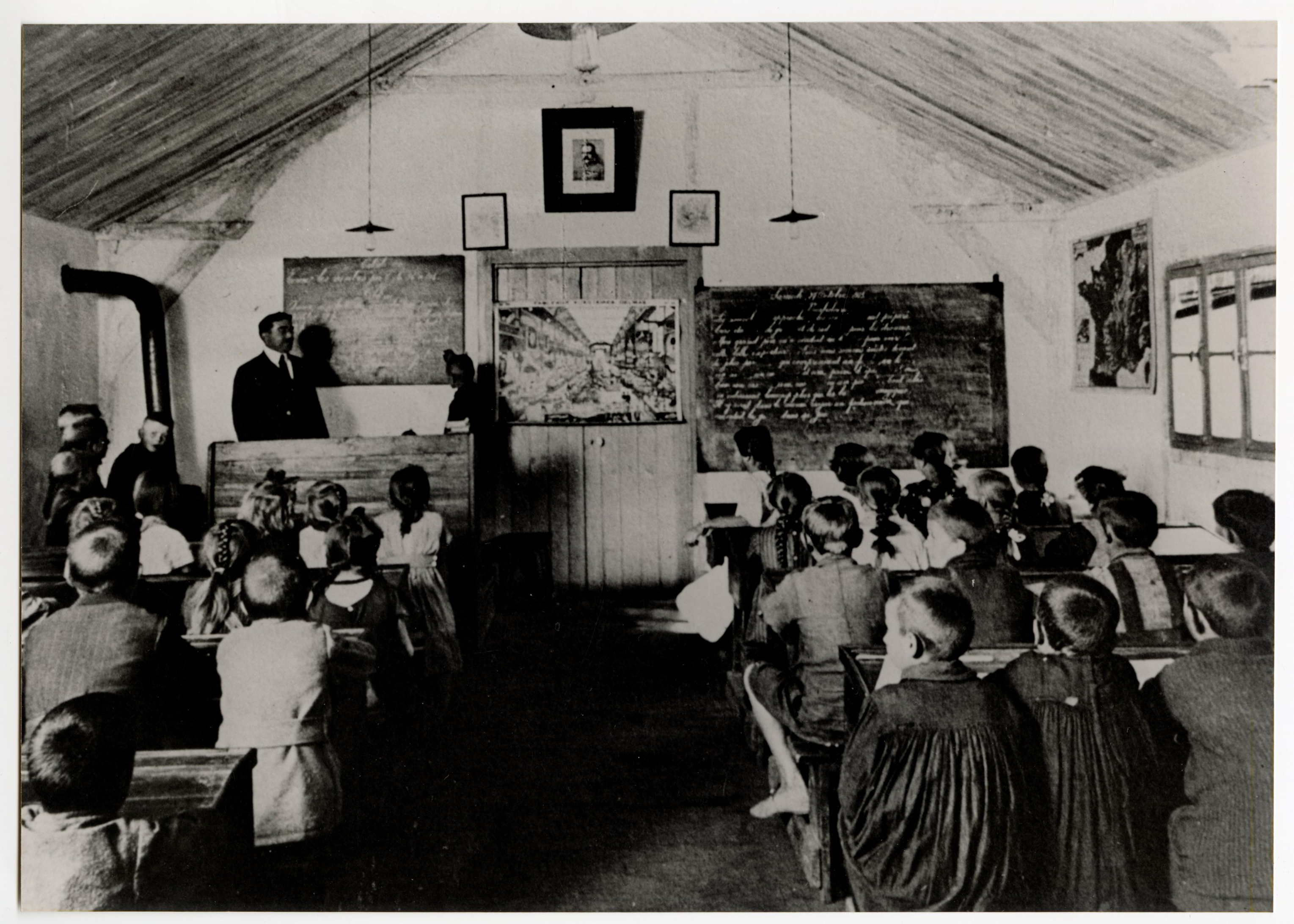 Salle de classe : photographie, XXe siècle.