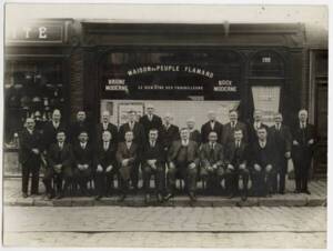 Photographie de la maison du peuple flamand (Roubaix), siège du Ziekenbond Werkers Welzijn (le bien-être des travailleurs), sans date. ANMT 2003 37 17, société mutualiste « Le bien-être des travailleurs ».