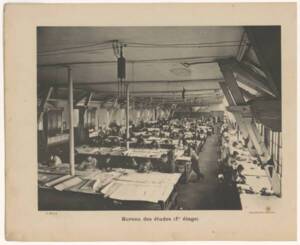 « Bureau des études (1er étage) », album de 106 reproductions des ateliers de la Compagnie Fives-Lille [1910].