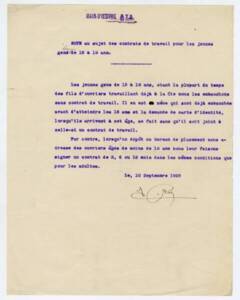 Note au sujet des contrats de travail pour les jeunes gens étrangers [ce dernier mot a été rajouté à la main au crayon à papier] de 15 à 18 ans. Document dactylographié, 1929. ANMT 110 AQ 41. Fonds de la société minière Commentry, Fourchambault & Decazeville.