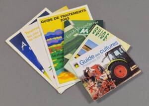 Guides de cultures édités par des coopératives agricoles, fin années 1990 -  début années 2000.