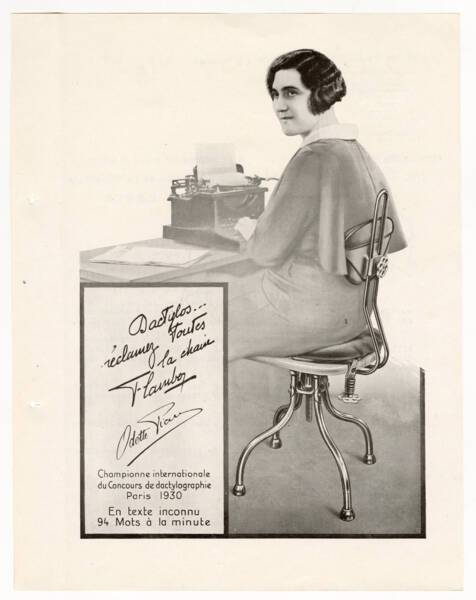 Page de catalogue de mobilier de bureau Flambo,1930. ANMT 2002 26 35, Pi&egrave;ce isol&eacute;e sur support papier.